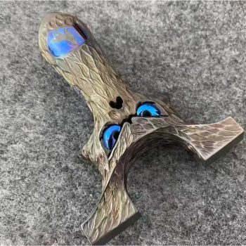 Collectible Titanium Alloy Slingshot with Engraved Pattern